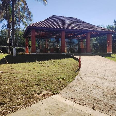 Hotel Recanto Diegues Conchal Екстериор снимка